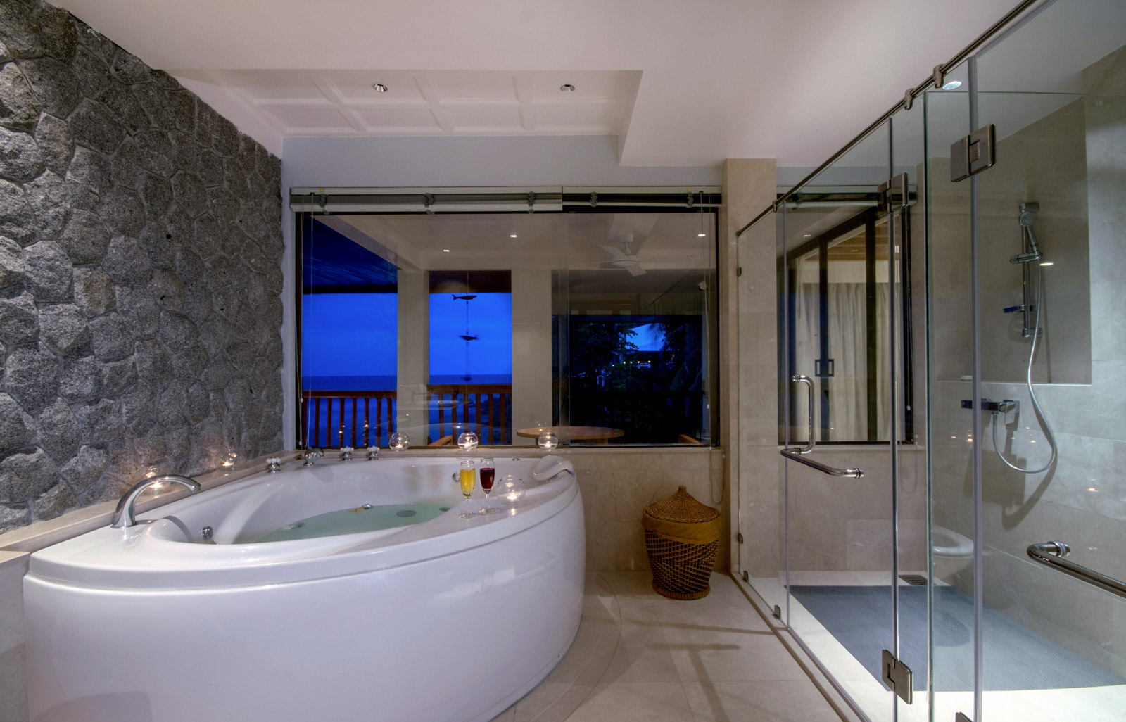 One-bedroom Royal Thani Suite | Katathani Phuket Beach Resort
